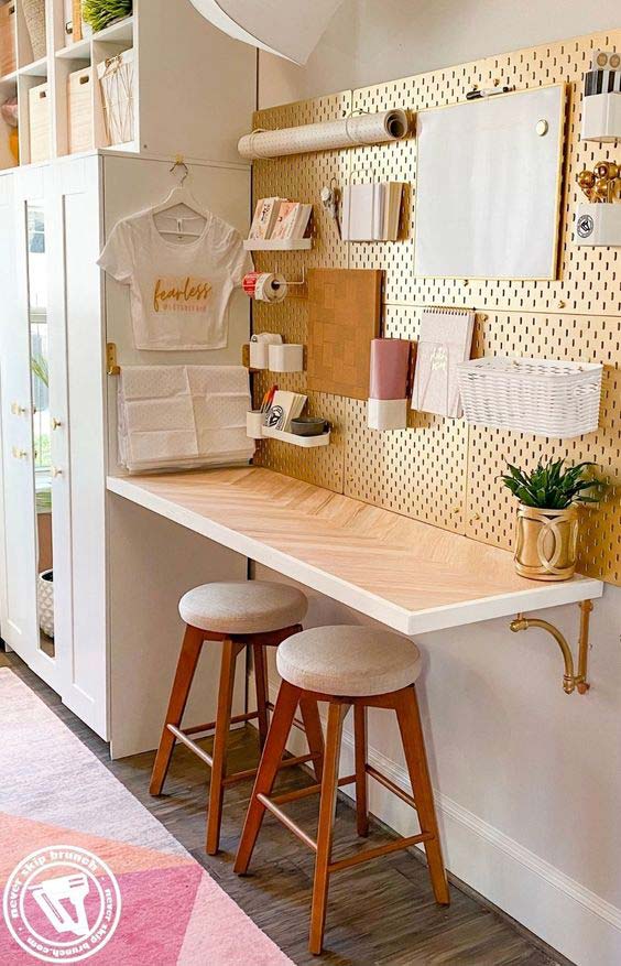 10 DIY Small Home Office Ideas for When You Have No Space! • OhMeOhMy Blog