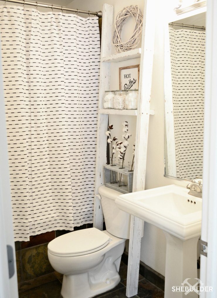 https://www.ohmeohmyblog.com/wp-content/uploads/2014/06/Toilet-Ladder-by-Shebuilder.jpg