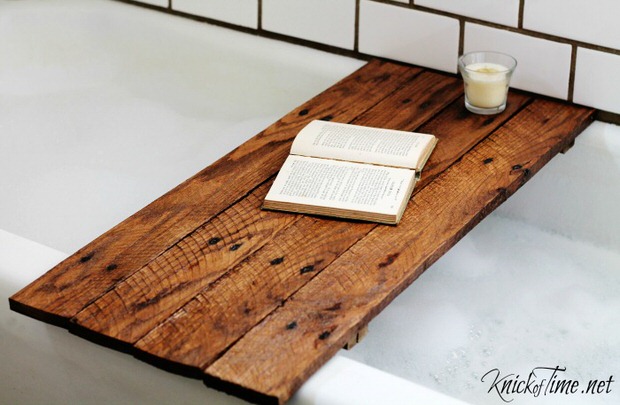 DIY Wooden Bath Caddy - Lemon Thistle