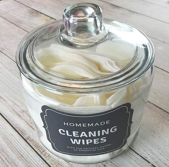 Homemade Nontoxic Bathroom Scrub Cleaner - Farmhouse on Boone