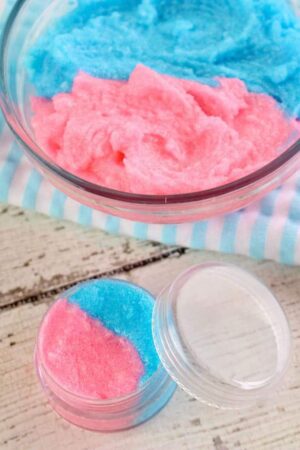 DIY Lip Scrubs & Lip Masks (For the Perfect Pout!) • OhMeOhMy Blog