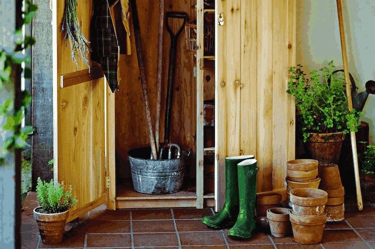 25 DIY Small Garden Shed Ideas • OhMeOhMy Blog